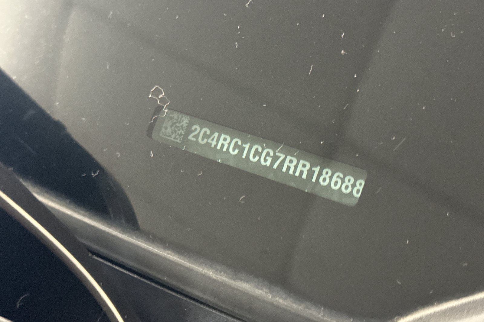 Used 2024 Chrysler Voyager LX FWD image 3