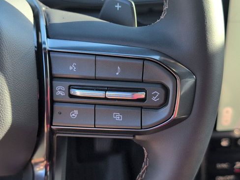 New 2026 GMC Terrain AT4 w/ Convenience Package III AWD/4WD image 31