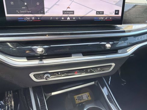 Certified 2026 BMW X7 xDrive40i w/ M Sport Package AWD/4WD image 24