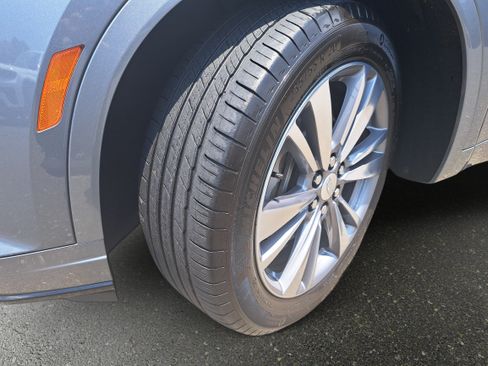 Used 2020 Cadillac XT6 Premium Luxury FWD image 33