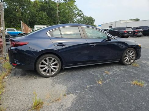 Used 2023 MAZDA MAZDA3 s FWD image 7