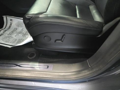Used 2019 Tesla Model X P100D image 14