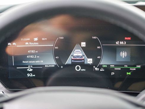 Used 2025 Audi Q6 e-tron Premium Plus w/ Premium Plus AWD/4WD image 27