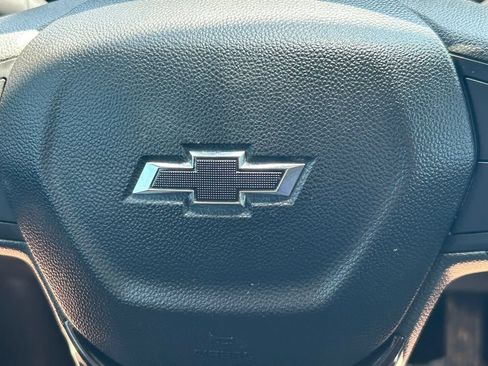 Used 2023 Chevrolet TrailBlazer RS w/ Sun and Liftgate Package FWD image 39