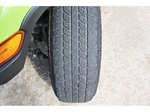 Used 2021 Jeep Gladiator Sport image 28