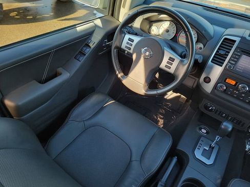 Used 2021 Nissan Frontier PRO-4X w/ Pro-4x Utility Package image 13