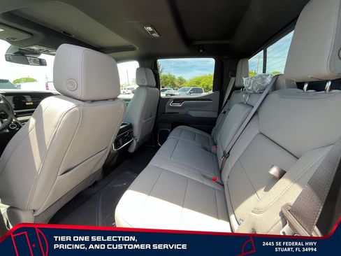 New 2026 GMC Sierra 1500 SLT w/ SLT Premium Plus Package AWD/4WD image 12