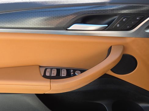 Certified 2022 BMW X3 M40i w/ Premium Package image 23