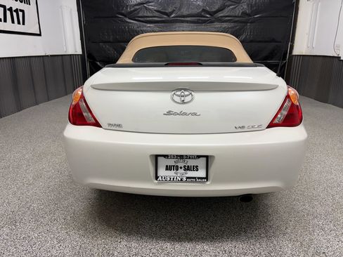 Used 2006 Toyota Solara SLE FWD image 4