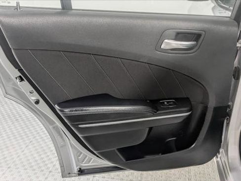 Used 2023 Dodge Charger SXT RWD image 16
