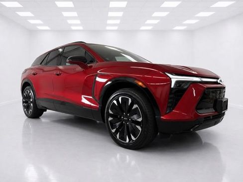 Used 2024 Chevrolet Blazer EV RS AWD/4WD image 11