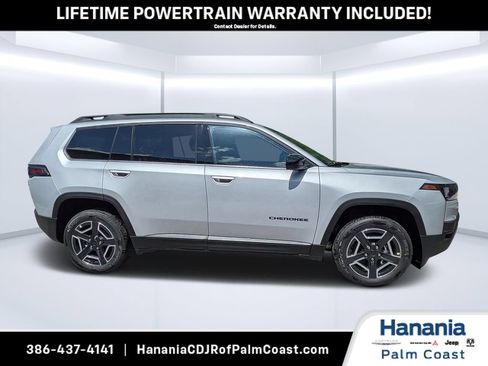 New 2026 Jeep Cherokee Laredo AWD/4WD image 2