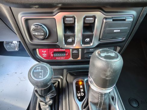 New 2026 Jeep Wrangler Sport AWD/4WD image 28