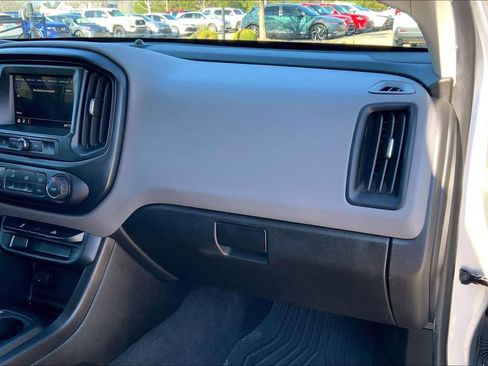 Used 2019 Chevrolet Colorado W/T w/ WT Convenience Package image 17