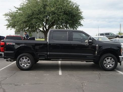 Certified 2023 Ford F250 Lariat w/ Lariat Ultimate Package AWD/4WD image 5