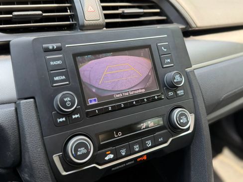 Used 2018 Honda Civic LX image 33