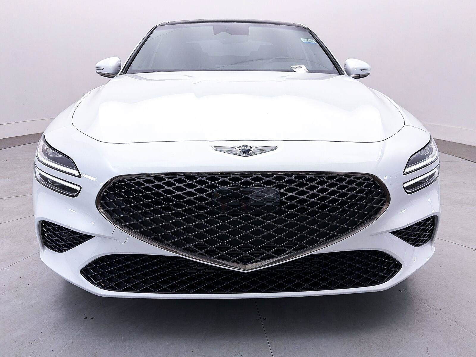 Used 2023 Genesis G70 2.0T w/ Sport Prestige Package RWD image 11
