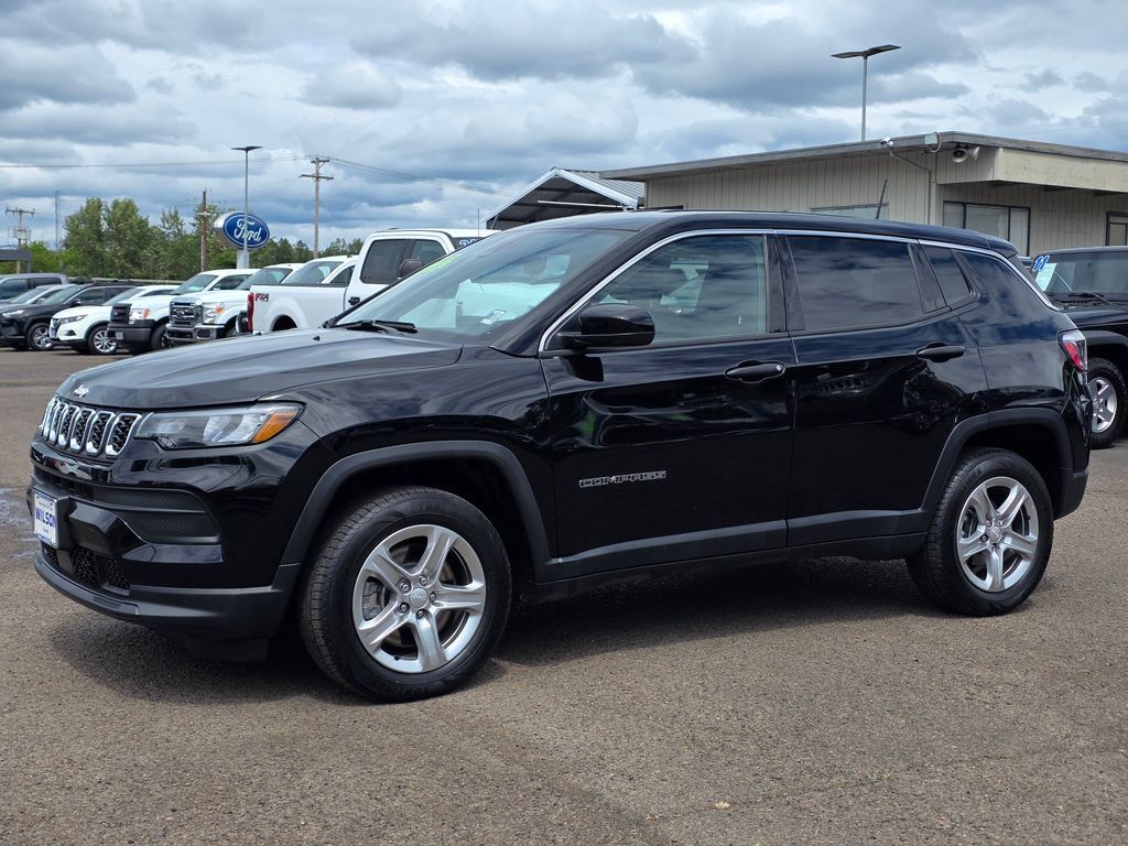 Used 2024 Jeep Compass Sport AWD/4WD image 1