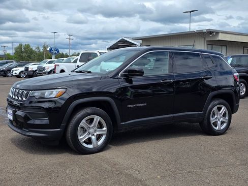 Used 2024 Jeep Compass Sport AWD/4WD image 1
