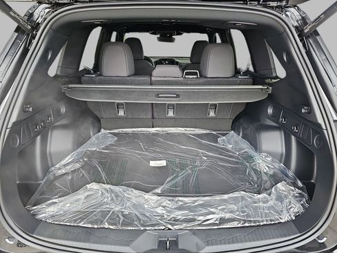 New 2026 Subaru Forester Premium AWD/4WD image 15