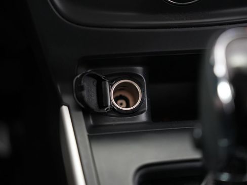 Used 2019 Nissan Sentra SV FWD image 24