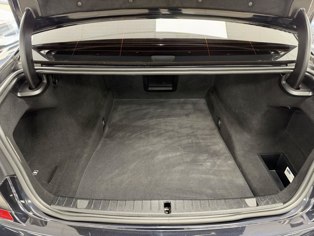 Used 2016 BMW 750i xDrive AWD/4WD image 41