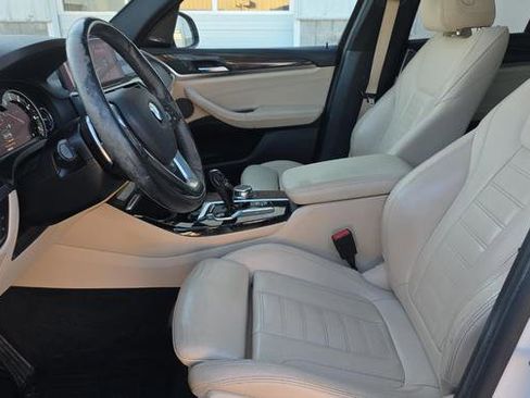 Used 2019 BMW X3 sDrive30i w/ Premium Package image 10