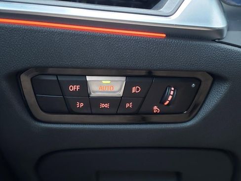 Used 2021 BMW 330i xDrive Sedan w/ Premium Package image 31