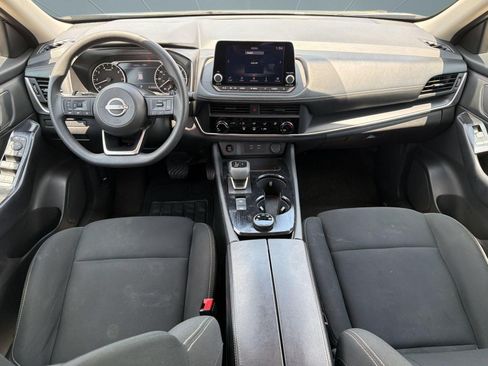 Used 2024 Nissan Rogue S AWD/4WD image 16