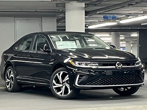 New 2026 Volkswagen Jetta SEL image 1