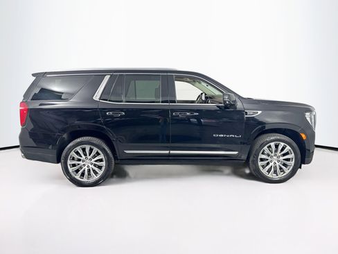 Used 2023 GMC Yukon Denali image 4