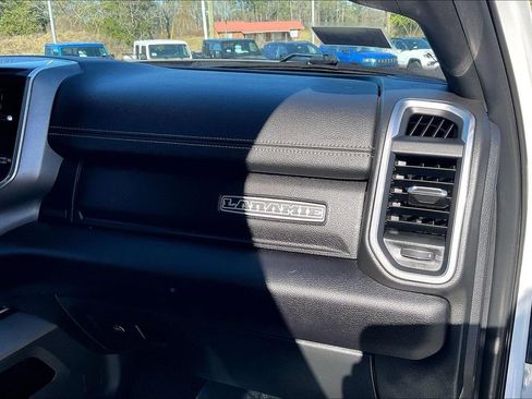 Used 2022 RAM 2500 Laramie w/ Night Edition image 15