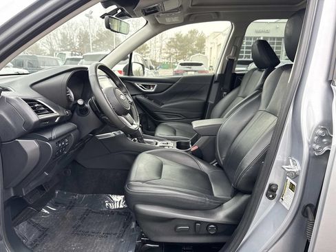 Used 2023 Subaru Forester Touring w/ Popular Package #2 AWD/4WD image 18