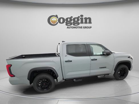 New 2026 Toyota Tundra SR5 AWD/4WD image 21