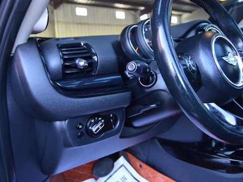 Used 2017 MINI Cooper Clubman S image 30