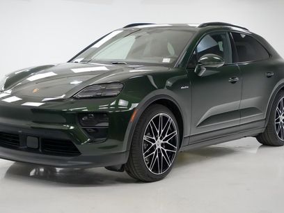 New 2025 Porsche Macan 4S Electric