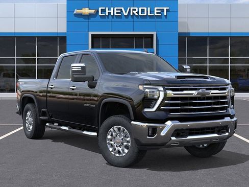 New 2026 Chevrolet Silverado 2500 LTZ w/ LTZ Convenience Package AWD/4WD image 8
