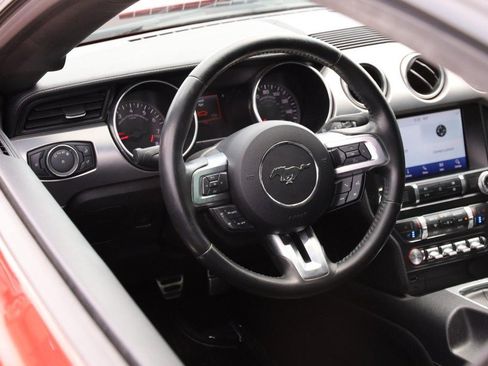 Used 2019 Ford Mustang GT Premium w/ Black Accent Package RWD image 22