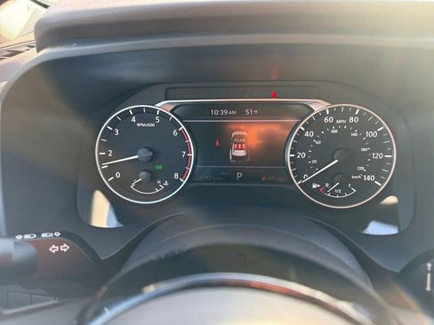 Used 2023 Nissan Rogue SV w/ SV Premium Package image 30