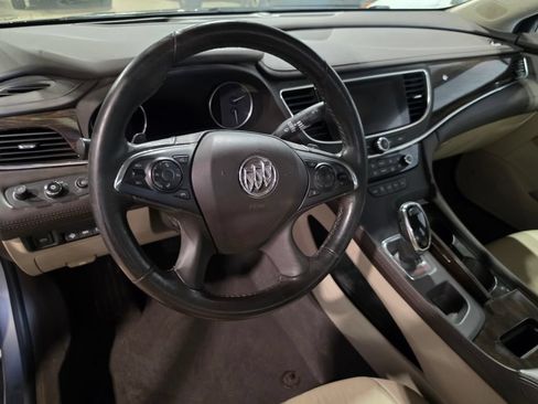 Used 2017 Buick LaCrosse Premium w/ Driver Confidence Package #2 AWD/4WD image 4