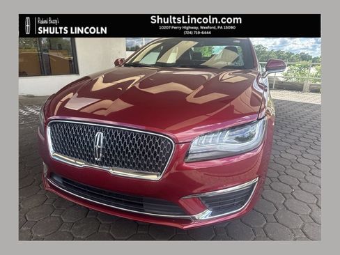 Used 2019 Lincoln MKZ Reserve w/ Reserve Plus Package FWD image 1