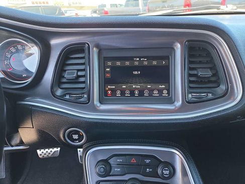 Used 2020 Dodge Challenger SXT RWD image 24