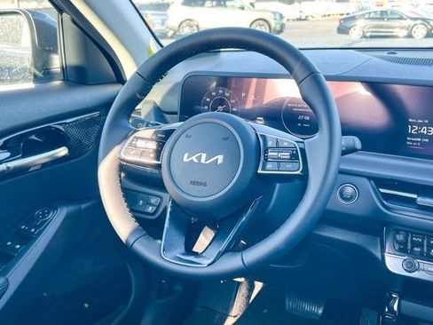 New 2026 Kia Seltos EX image 13