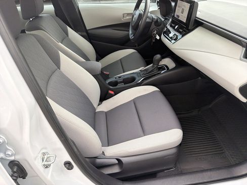 Certified 2024 Toyota Corolla LE FWD image 24