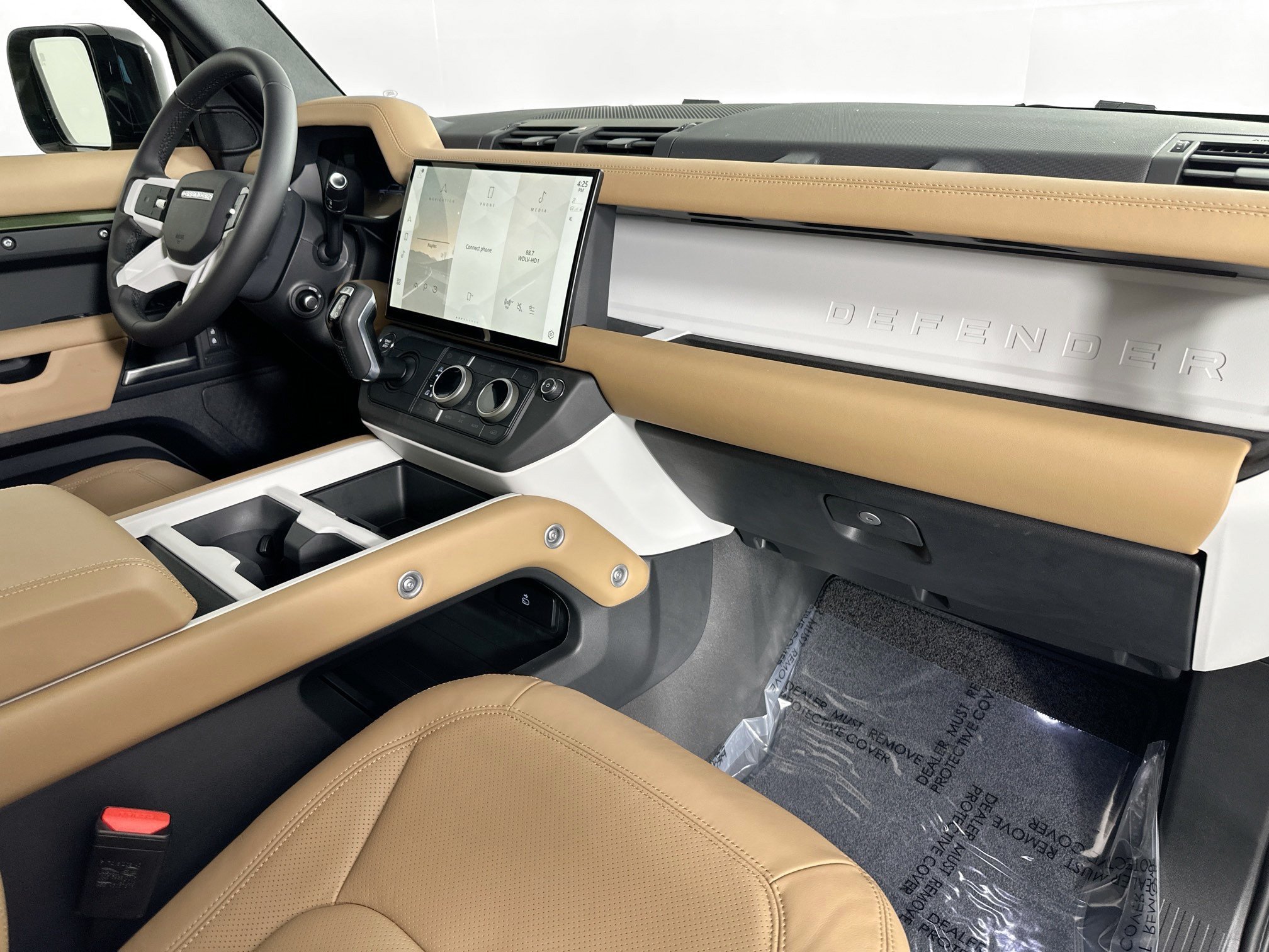 New 2026 Land Rover Defender 110 X-Dynamic SE AWD/4WD image 27