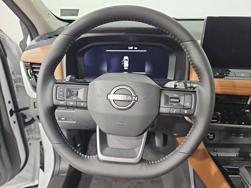 New 2026 Nissan Rogue Platinum w/ Platinum Premium Package AWD/4WD image 14