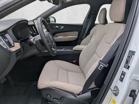 New 2026 Volvo XC60 T8 Plus w/ Climate Package image 4