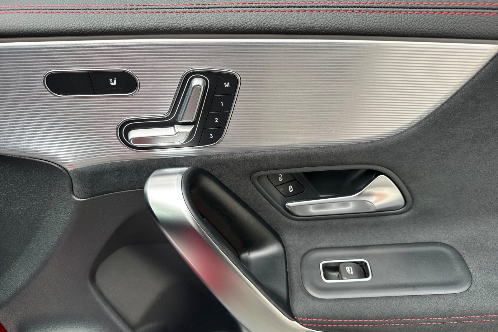 Used 2022 Mercedes-Benz CLA 250 image 20