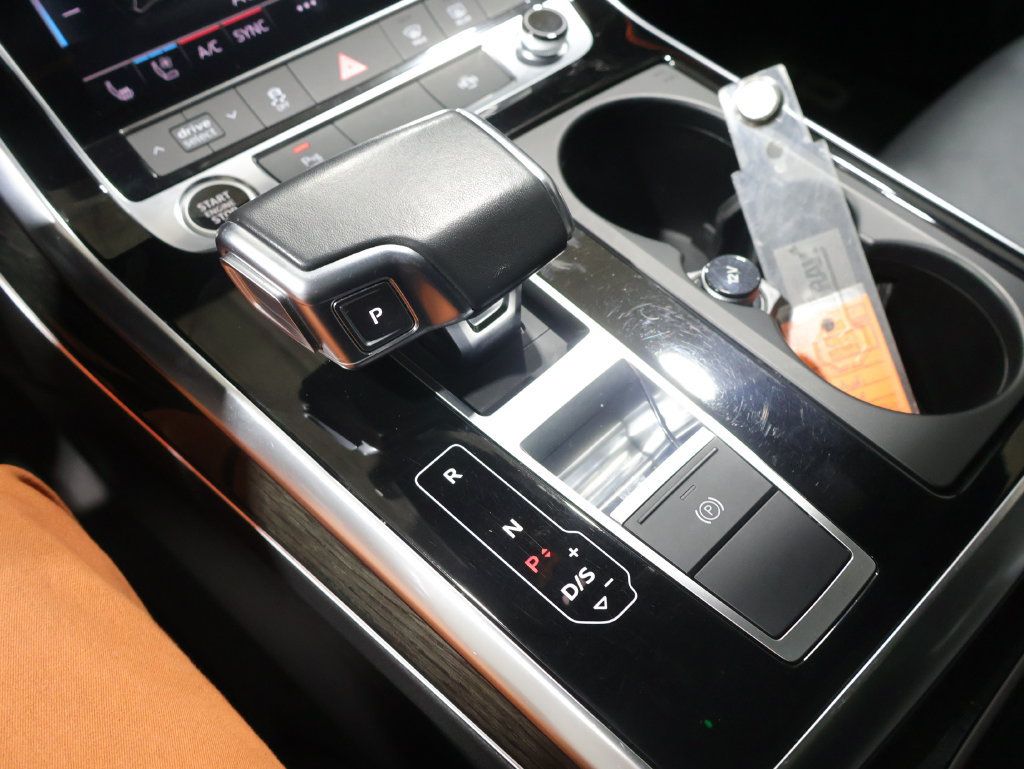 Used 2021 Audi Q8 Premium Plus AWD/4WD image 28