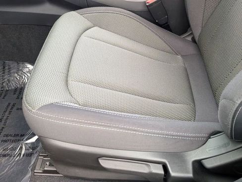 Used 2024 Subaru Crosstrek 2.0i Premium AWD/4WD image 15